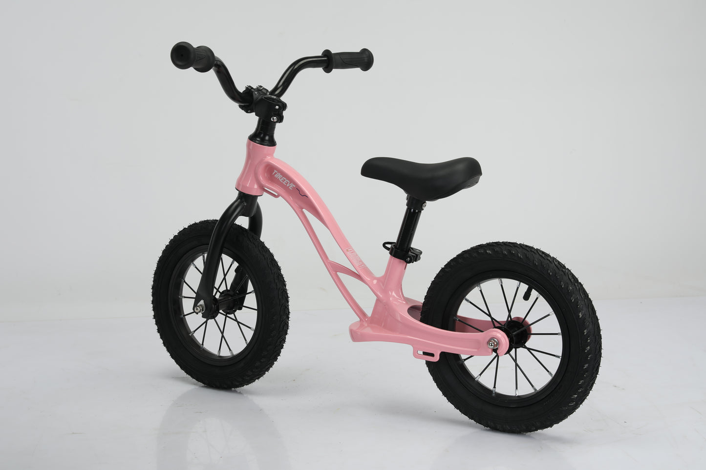 Threeve Zoomsday Balance Bike (Pink) rear view